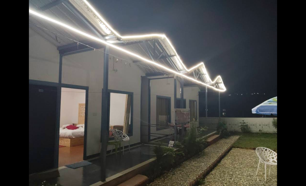 Best view of Friendship inn hotel & resorts hotel room, amenities, and facilities