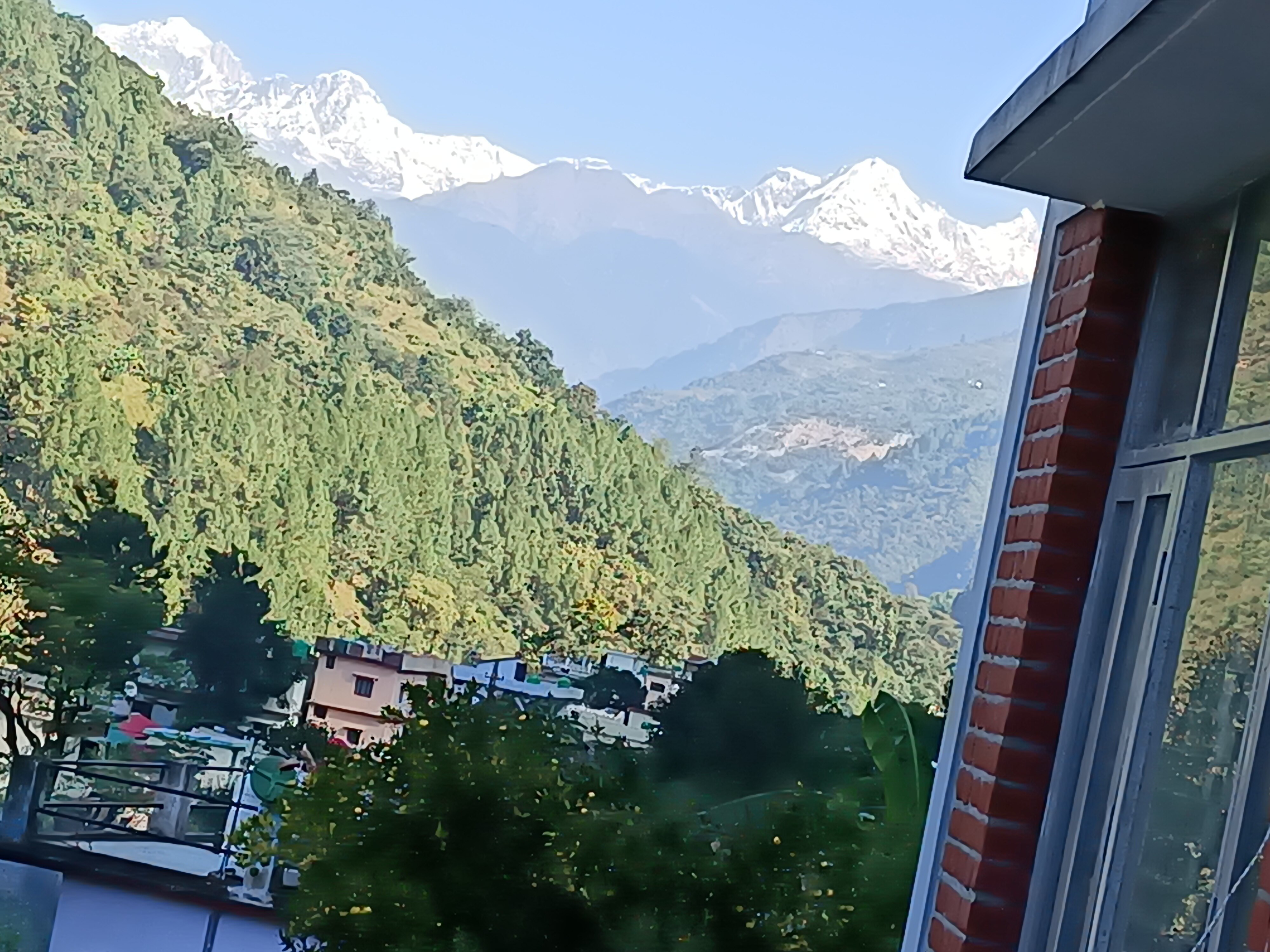 Best view of Sharda Homestay hotel room, amenities, and facilities