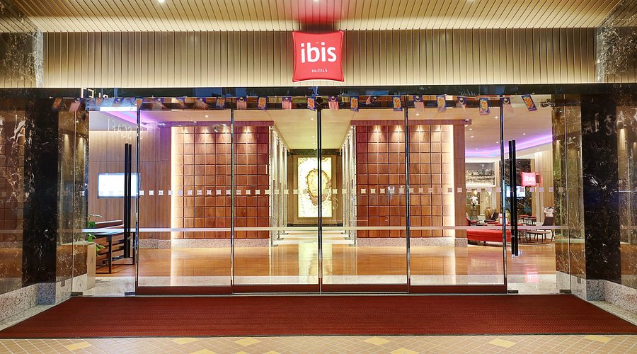 Best view of IBIS Kuala Lumpur City Centre hotel room, amenities, and facilities