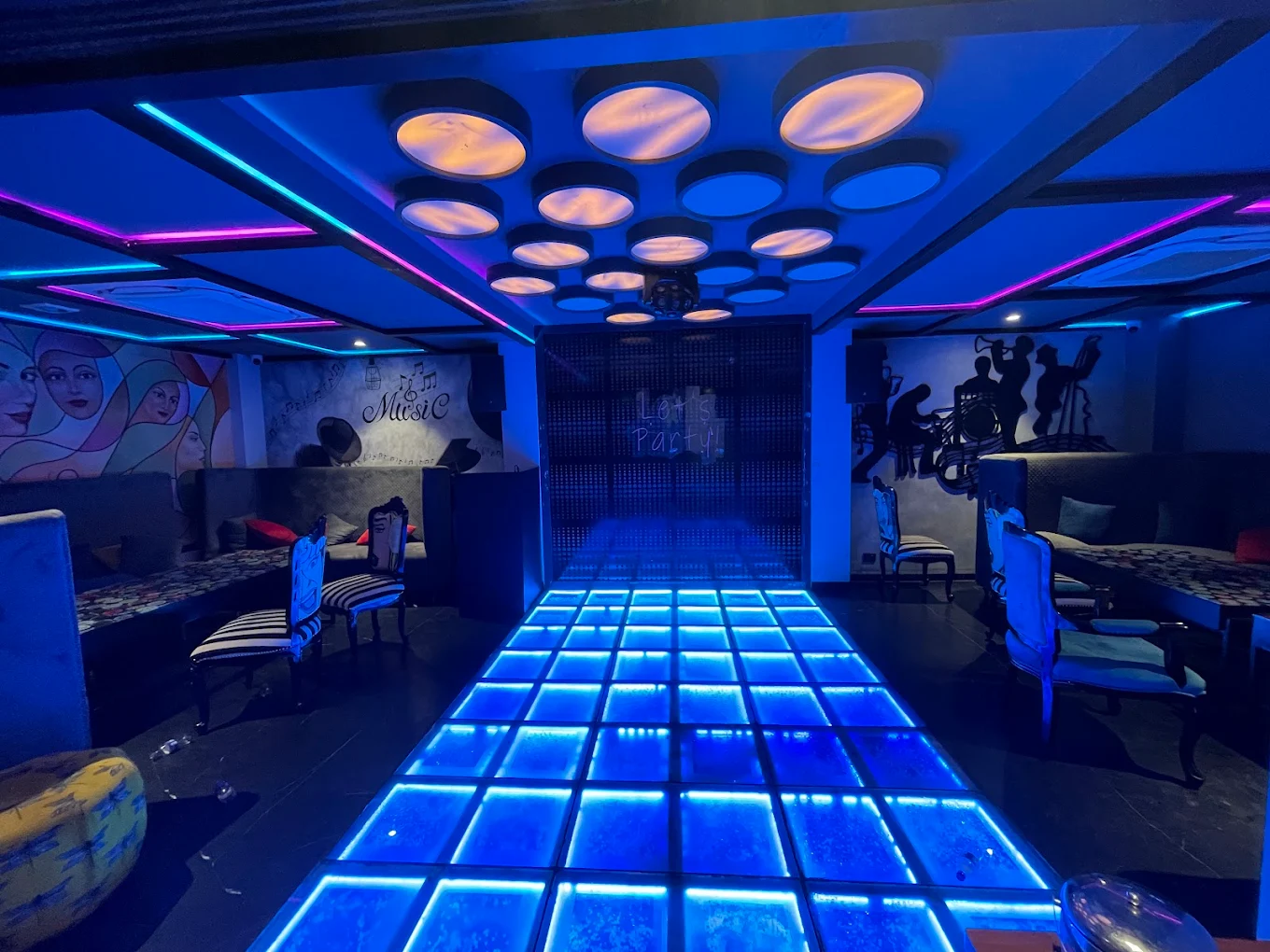 HOTEL NAVEEN CONTINENTAL Hotel Image