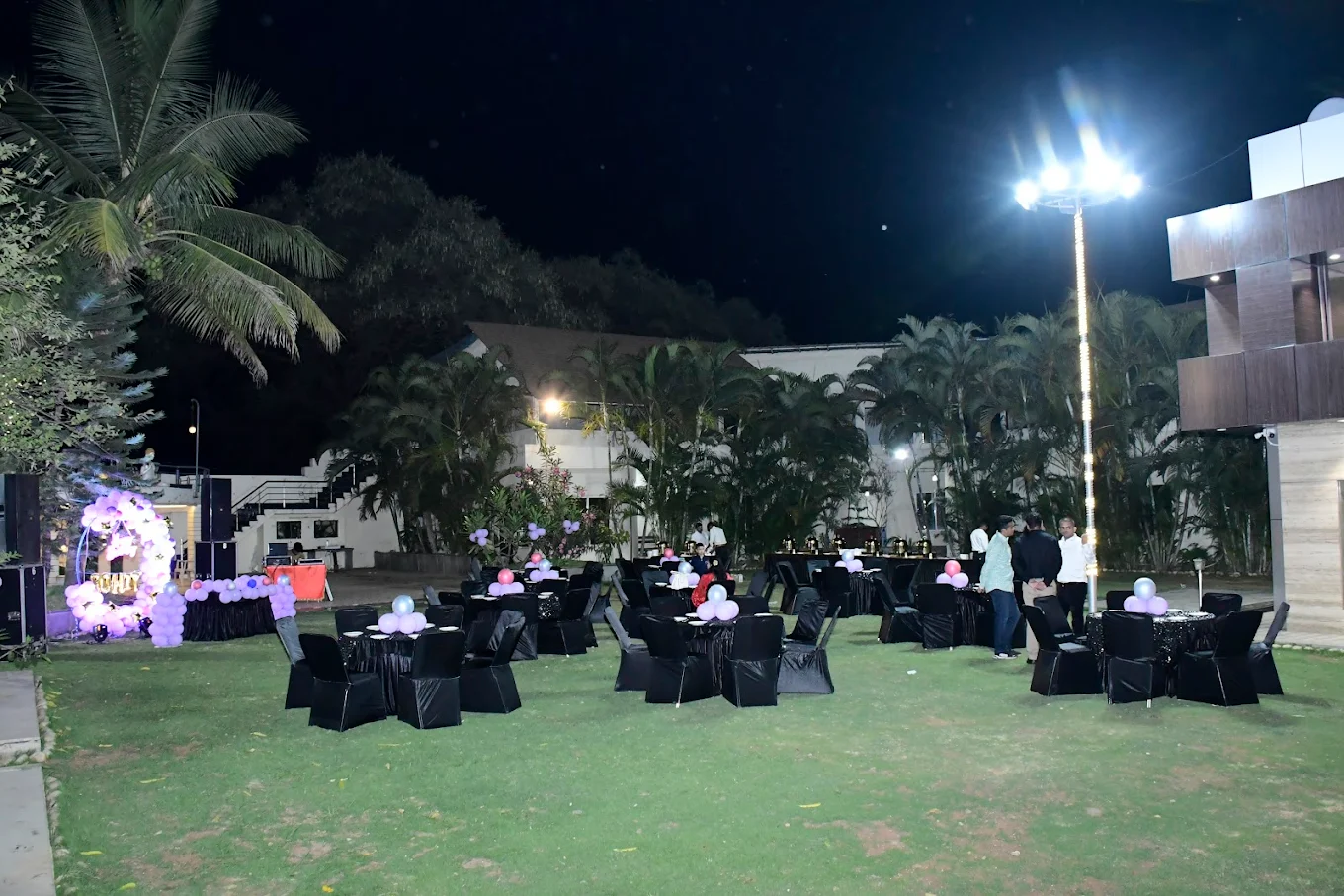 Varay Express Hotel Image