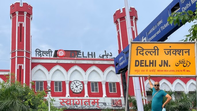 Day 1: Pickup from Delhi Railway Station