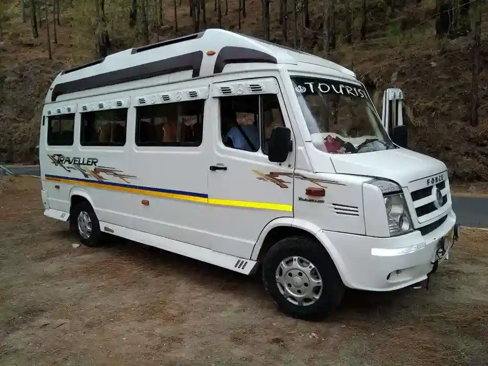 9 Seater Tempo Traveller